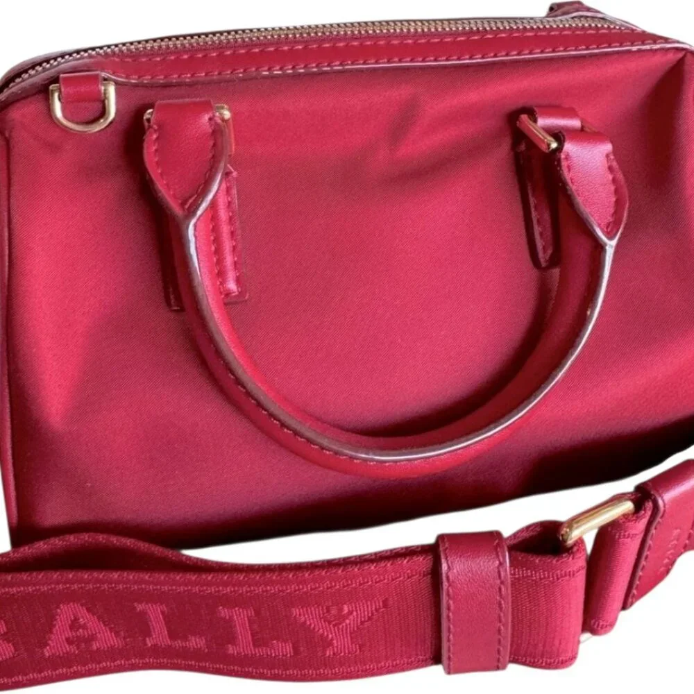 Bally evin crafted